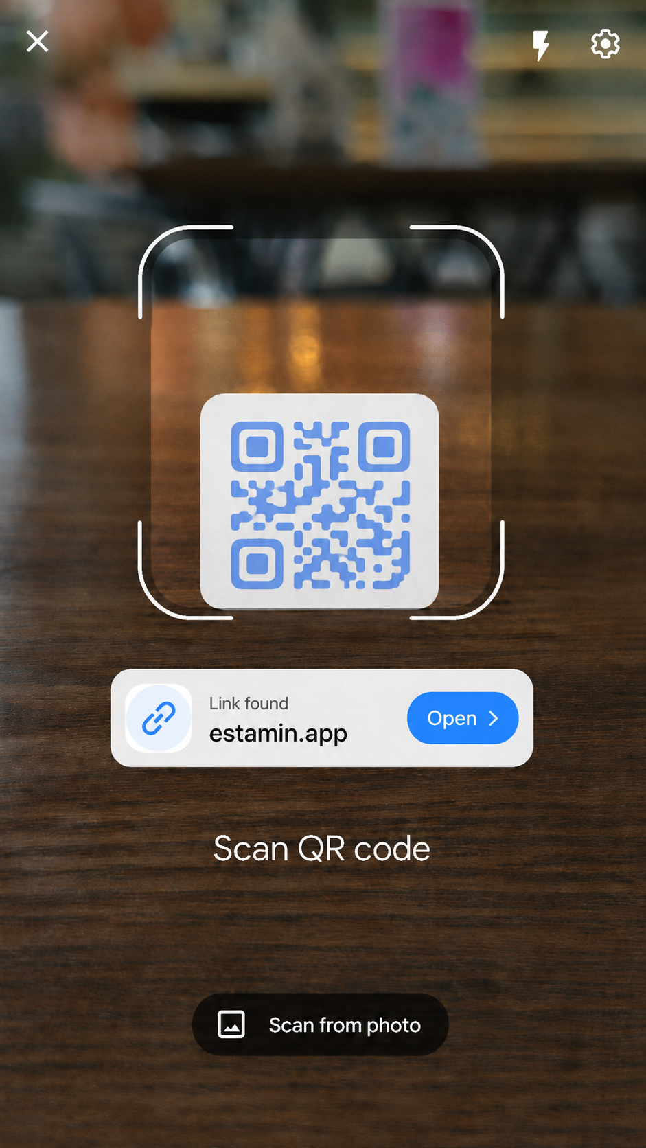 Carte au QR code ouverte sur un téléphone